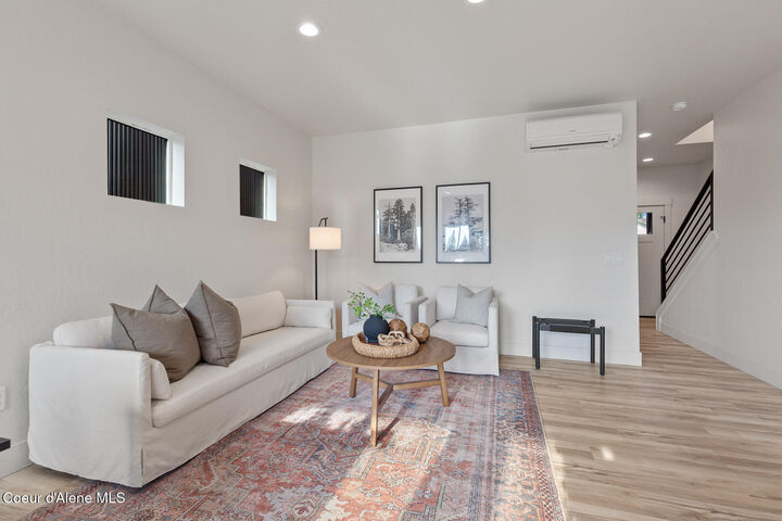 Property Photo:  543 N Wylder Lp  ID 83854 