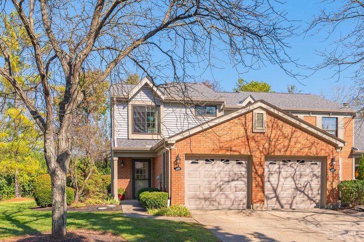 Property Photo:  2884 Chaise Lane  OH 45039 