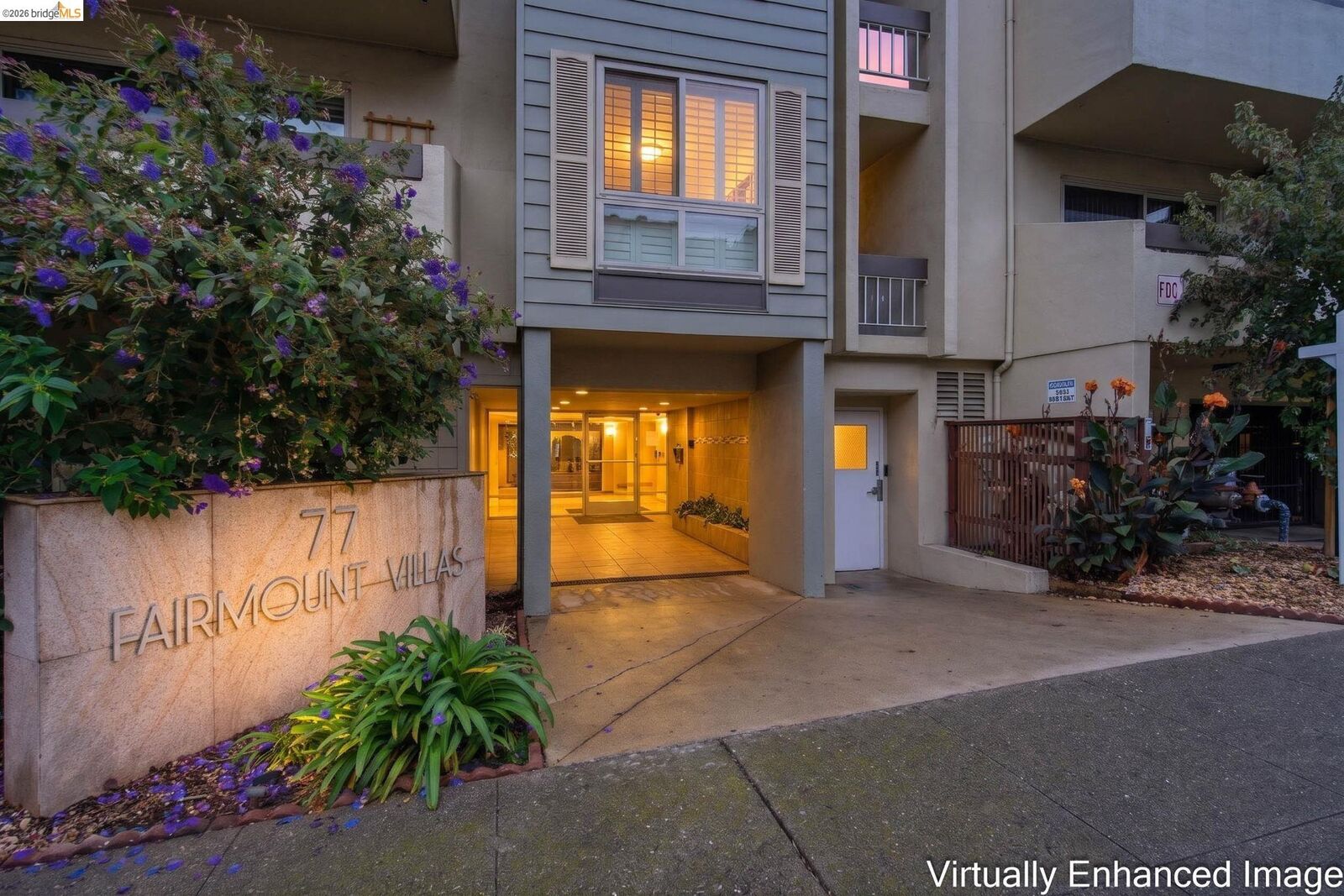 Property Photo: 77 Fairmount Ave 112 CA 94611