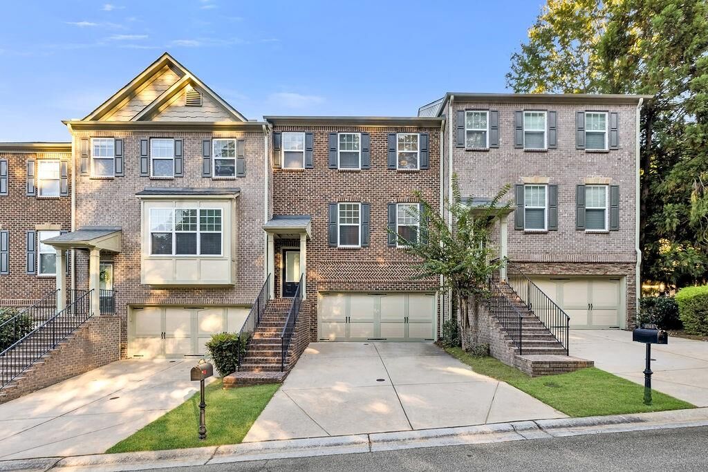 Property Photo: 3745 Inglewood Way GA 30319