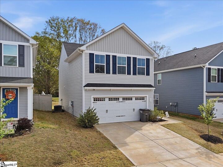 Property Photo: 11 Davis Grove Lane SC 29673