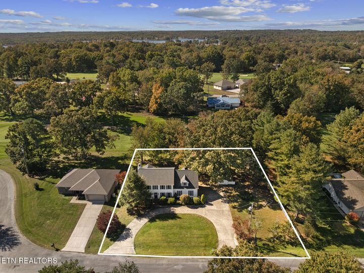 Property Photo:  1003 Kaw Circle  TN 38572 
