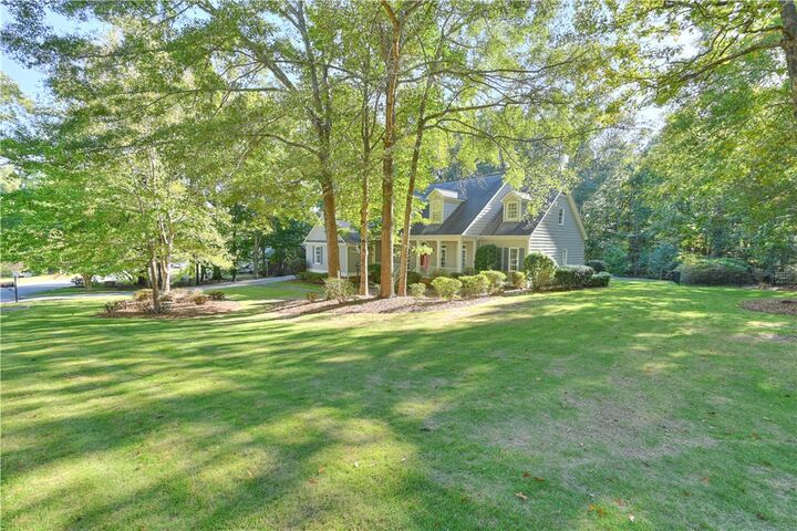 Property Photo: 1456 Crossing Way AL 36830