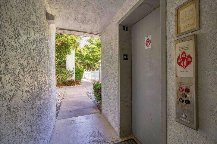Property Photo: 6304 Pointe West Boulevard 309 FL 34209