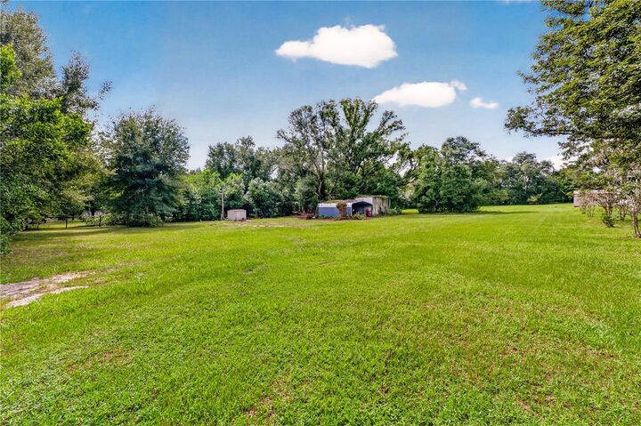 Property Photo:  8407 Heather Drive  FL 33540 