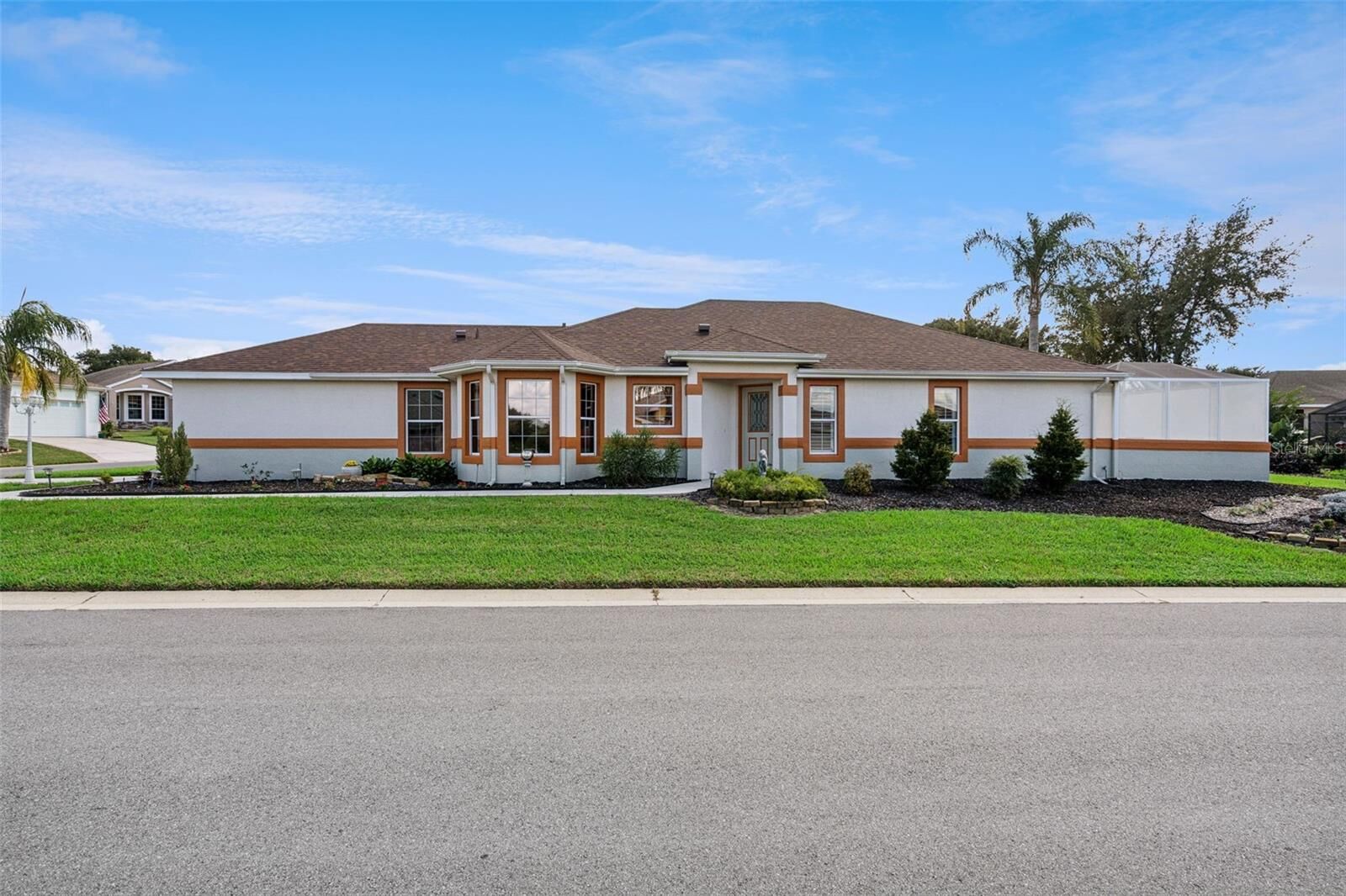 Property Photo:  4900 Canoe Court  FL 32778 