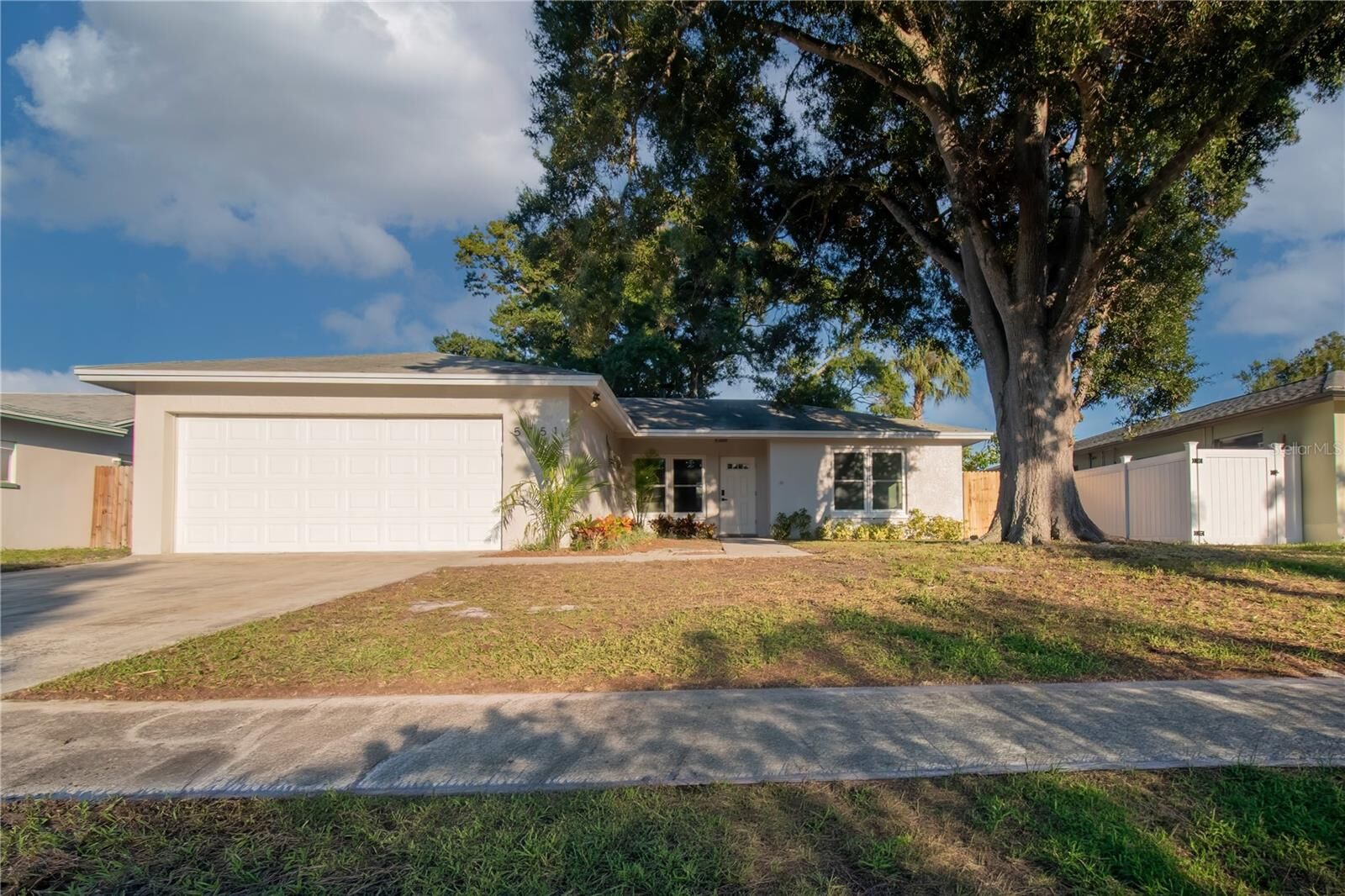 Property Photo:  5751 Dunfries Street N  FL 33709 
