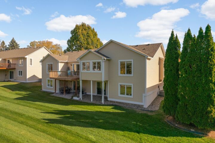 Property Photo:  808 Winterberry Drive  MN 55125 