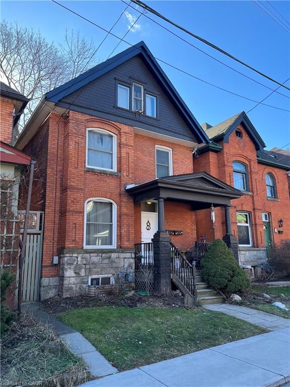 Property Photo:  72 Alanson Street 1  ON L8N 1W5 