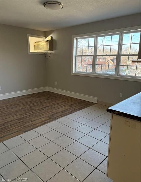 Property Photo:  81 Dundas Street  ON L9H 7T5 