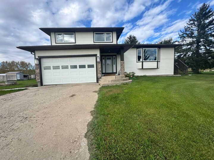 Property Photo: 142041 200 Range Road #26 AB T1R 1B9