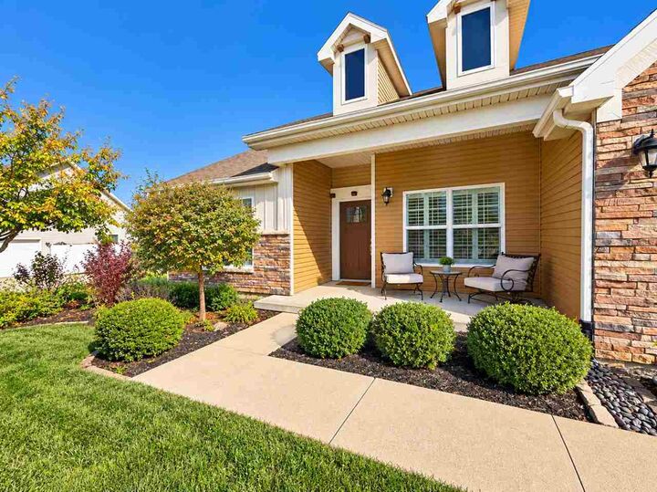Property Photo:  2520 Westminster Ave  IN 47374 