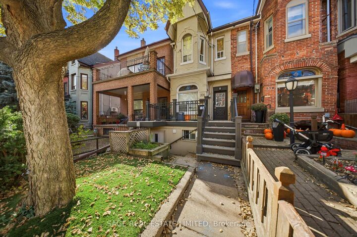 Property Photo:  376 Shaw Street  ON M6J 2X3 