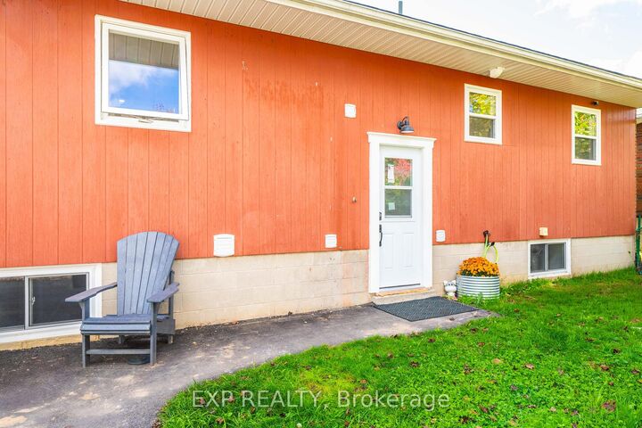 Property Photo:  314 First Avenue E (Lower Level)  ON L9V 2Y9 