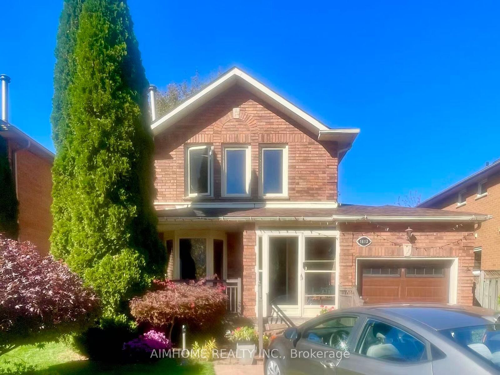 Property Photo: 1613 Parish Lane ON L6M 3E2