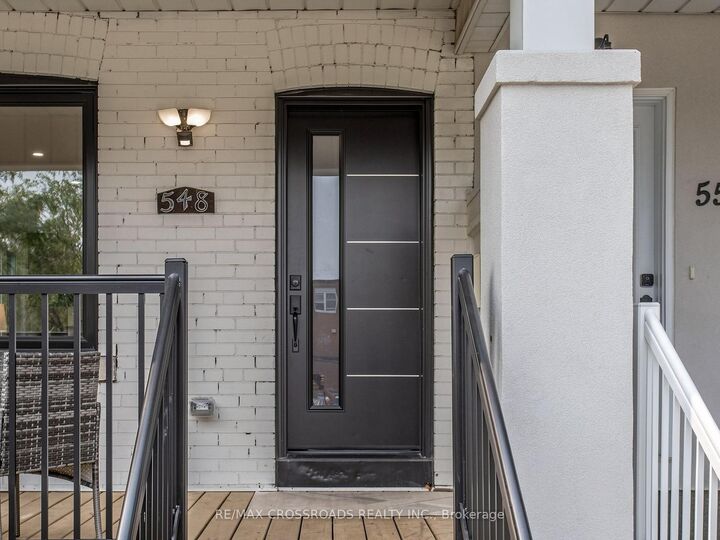 Property Photo:  548 Glebeholme Boulevard  ON M4C 1V4 