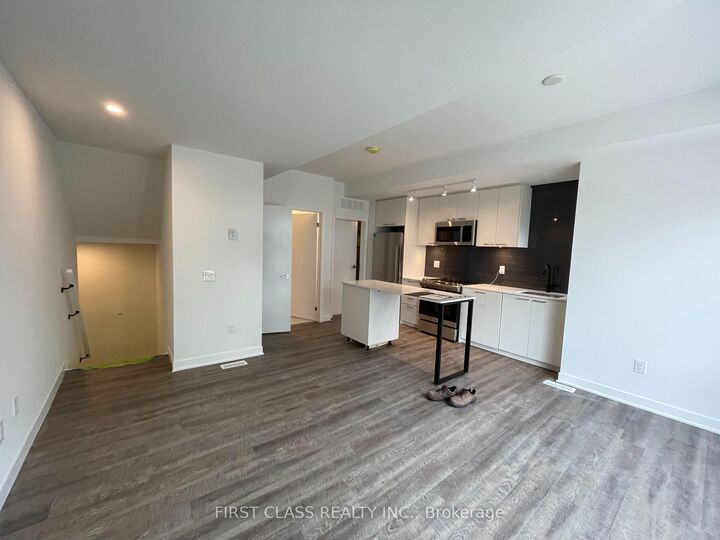 Property Photo:  20 Ed Clark Gardens Th13  ON M6N 1J5 