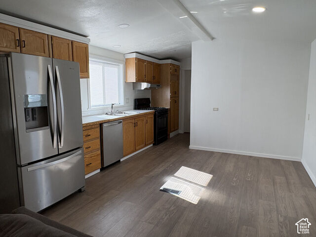 Property Photo: 220 E 1100 N 42 UT 84054