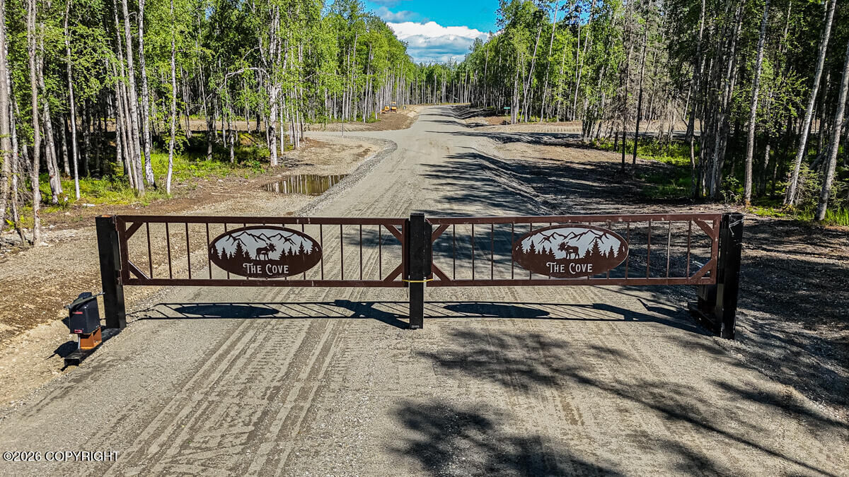 Property Photo:  L13 B1 N Shoreview Drive  AK 99688 