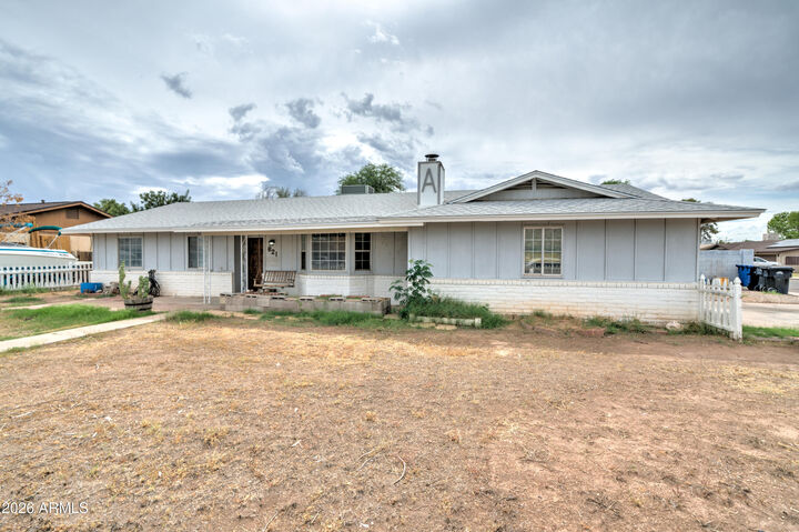Property Photo:  621 E Kenwood Street  AZ 85203 