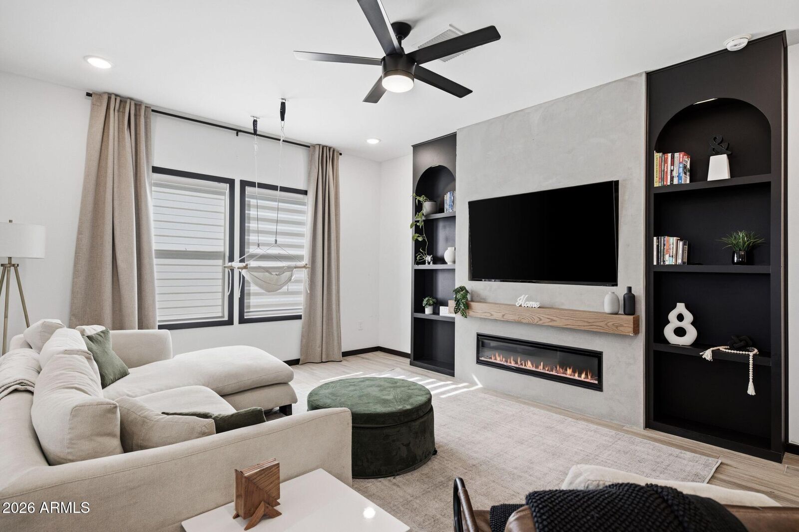 Property Photo:  3011 W Bent Tree Drive  AZ 85083 