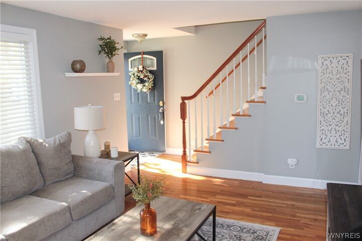 Property Photo:  148 E Union Street  NY 14075 