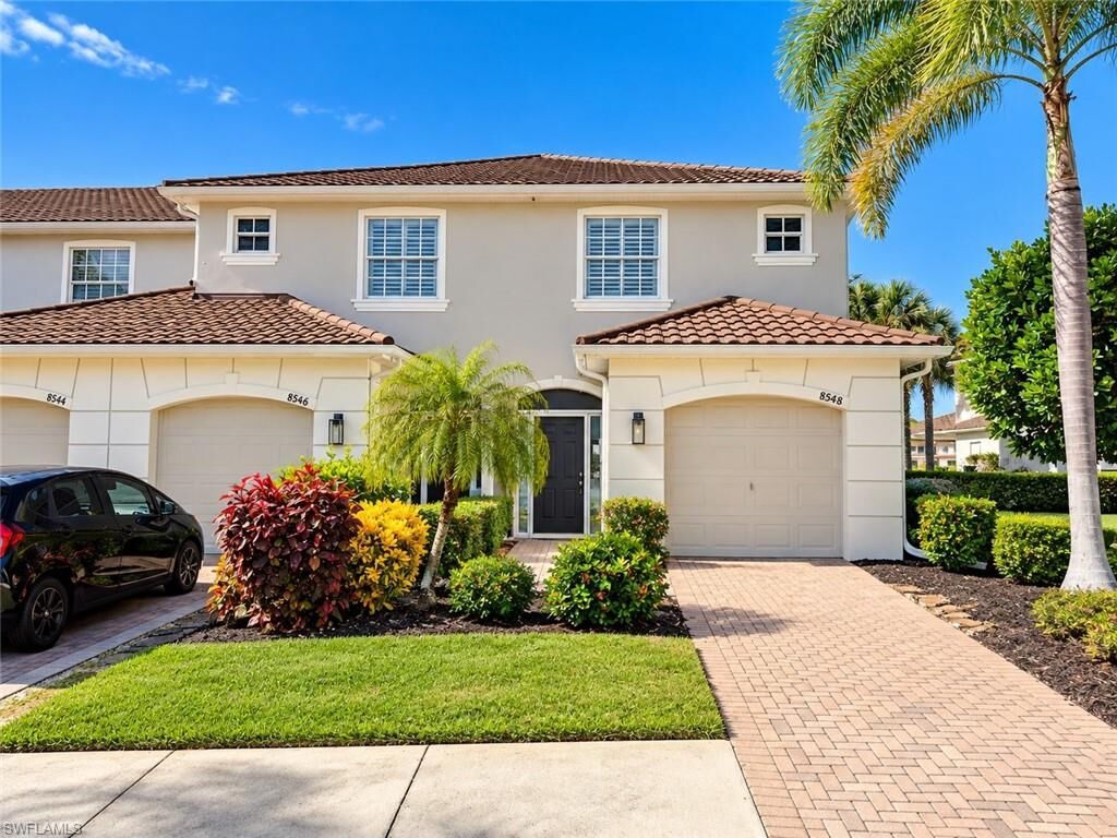 Property Photo: 8548 Athena Ct FL 33971