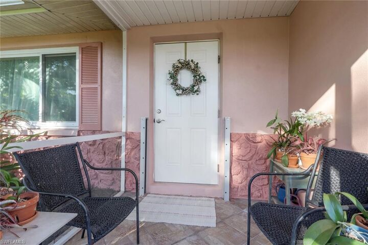 Property Photo:  2339 Westwood Rd  FL 33917 