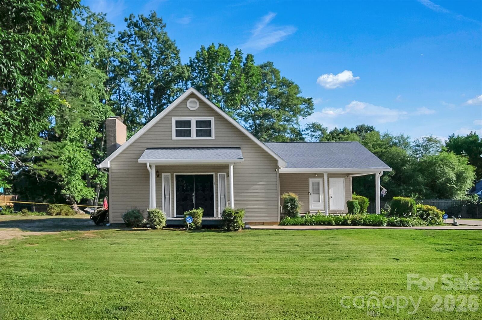 Property Photo:  122 Rockman Road  NC 28073 