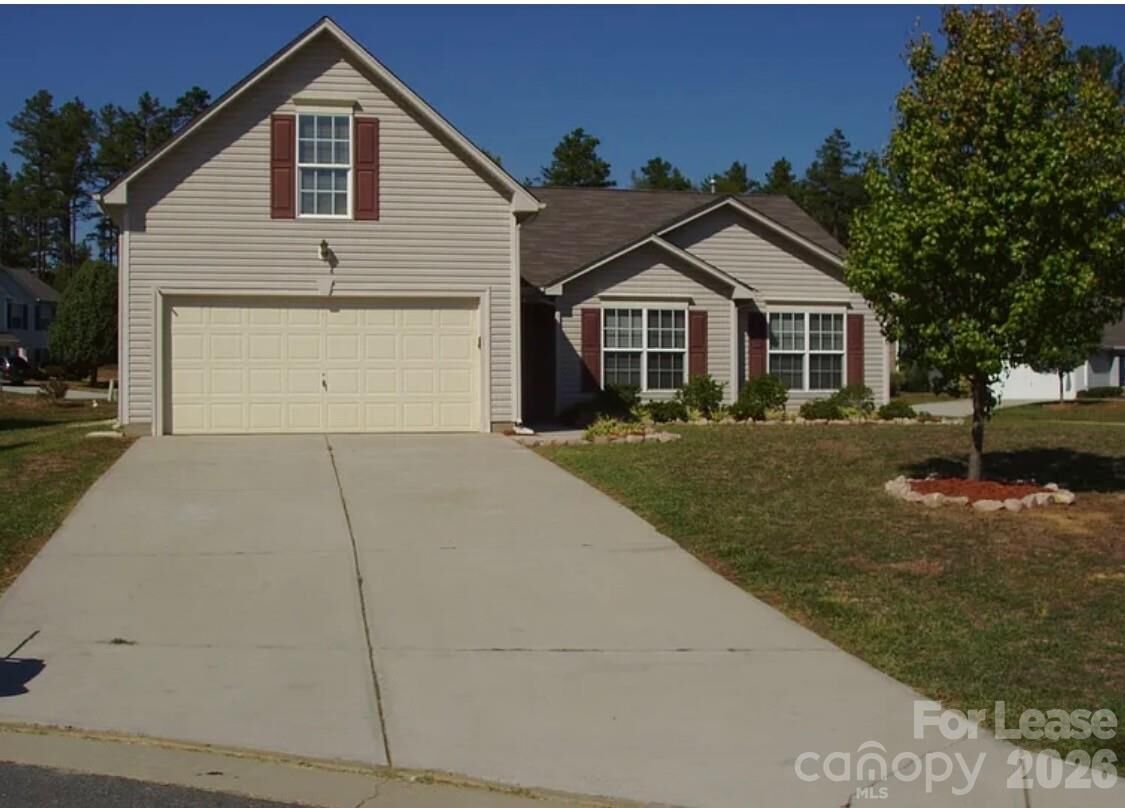 Property Photo:  1725 Prism Place  NC 28083 