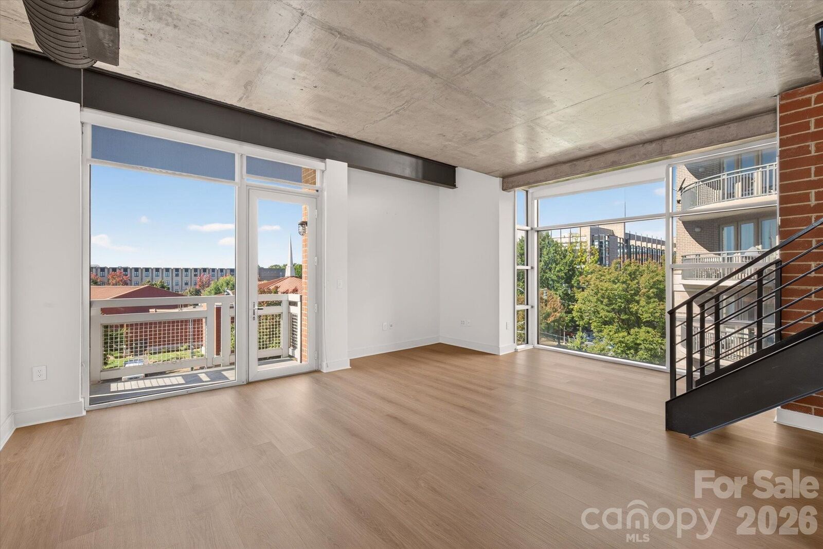 Property Photo:  710 W Trade Street 501  NC 28202 