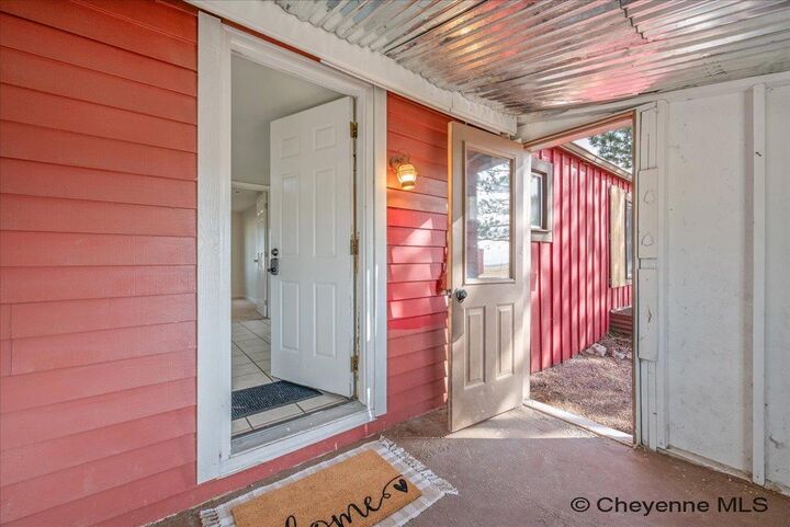 Property Photo: 4532 Big Chief Rd WY 82053