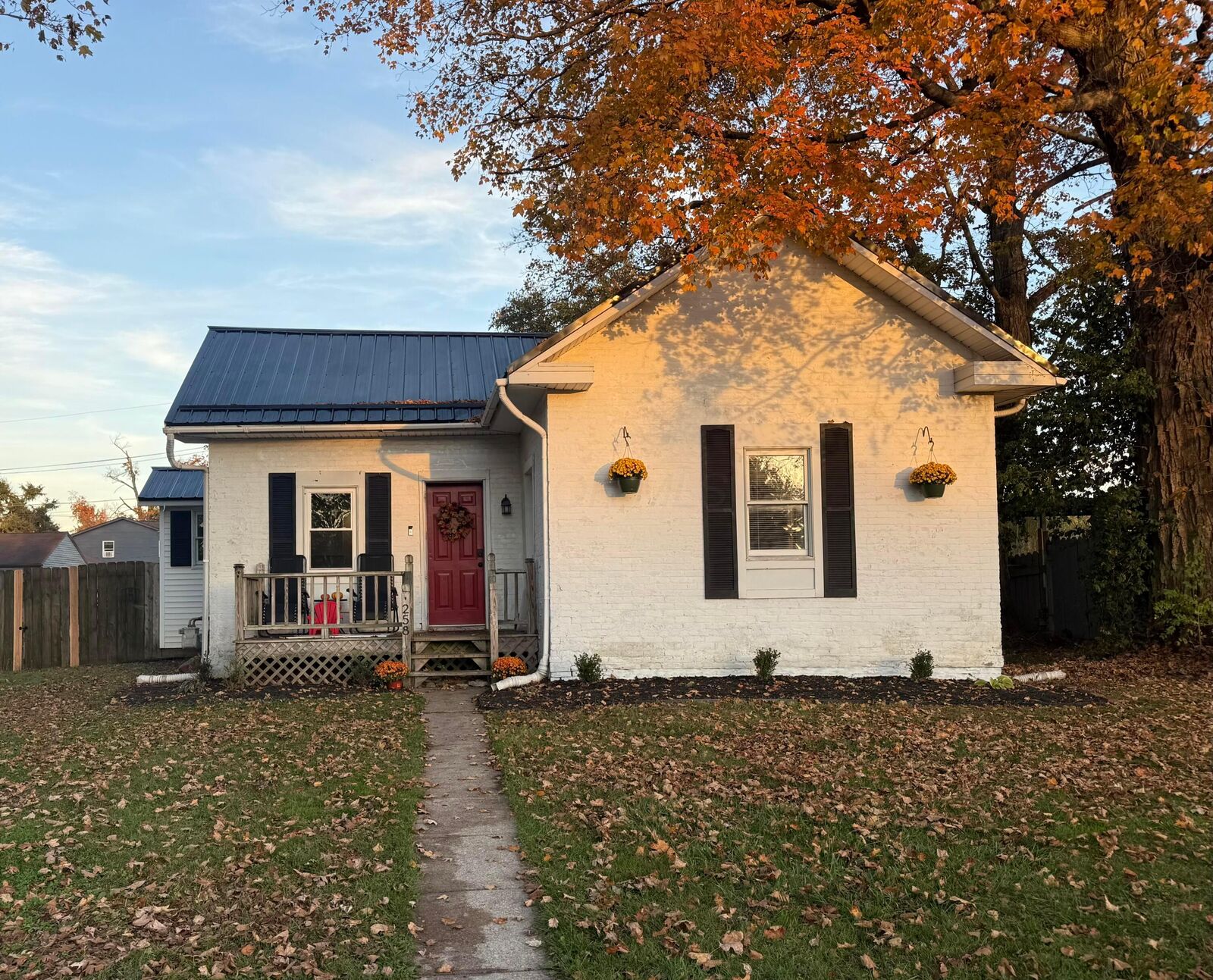 Property Photo: 258 N Central Avenue OH 43080