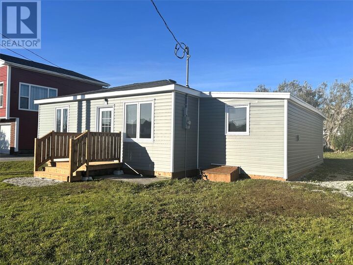 Property Photo:  8 Park Avenue  NL A2N 1G1 