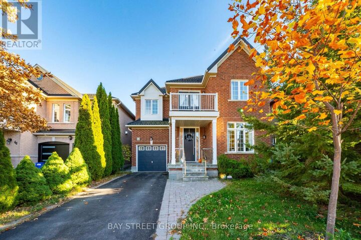 Property Photo:  44 Trish Drive  ON L4E 5C4 