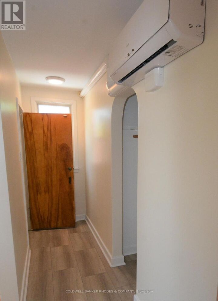 Photo de la propriété: 177 St Laurent Boulevard ON K1K 2Y6