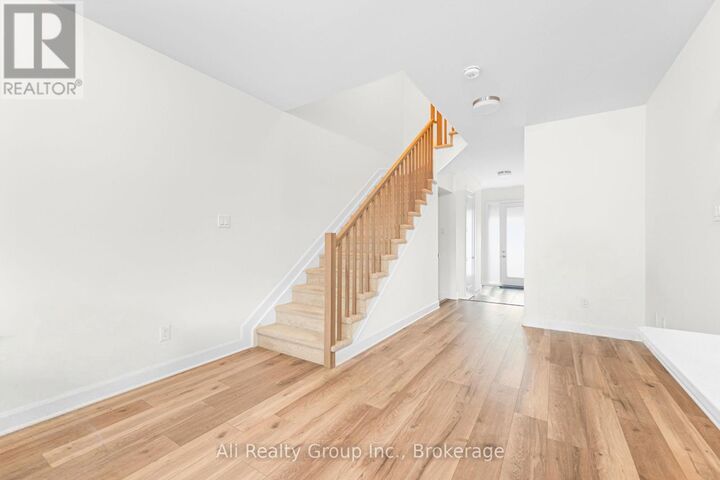 Property Photo:  120 Succession Court  ON K2S 2Z8 