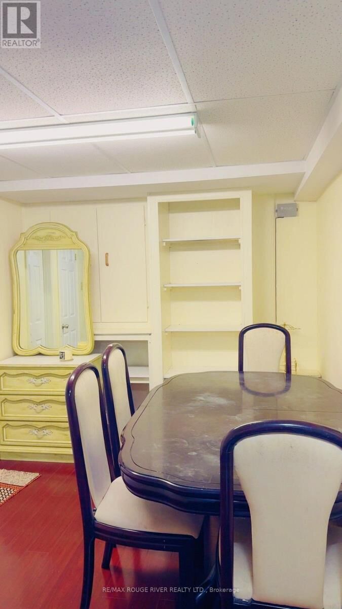 Property Photo: 27 Valley Centre Drive Bsmt ON M1X 1K9