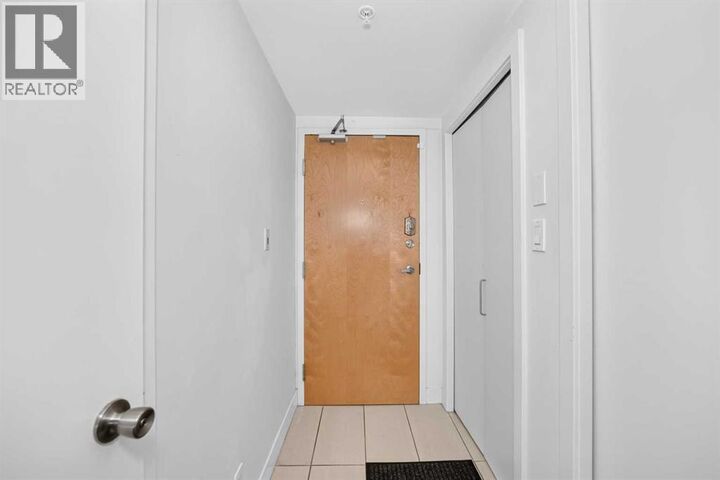Property Photo: 1110 11 Street Southwest AB T2R 1S5