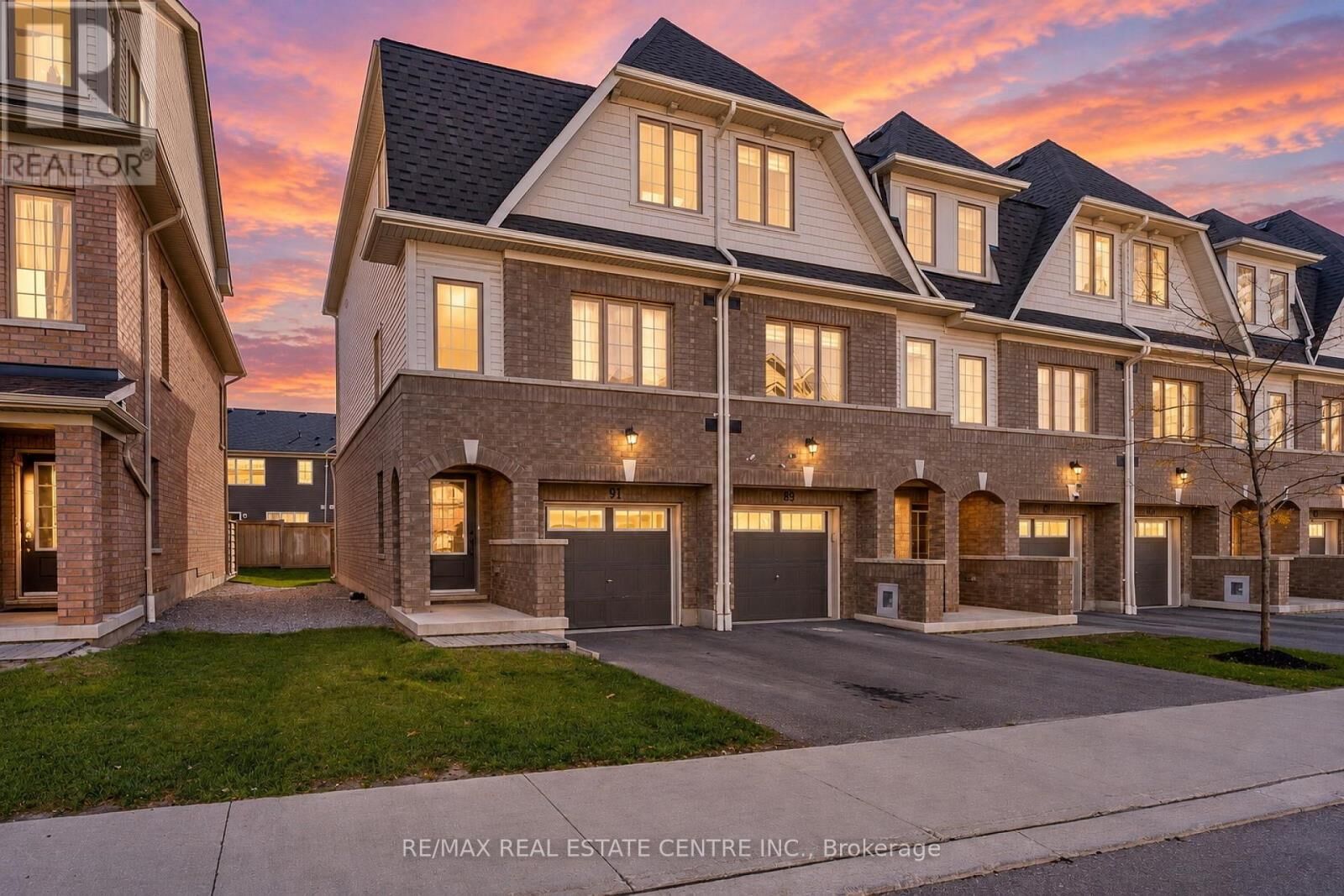 Property Photo:  91 Danzatore Path  ON L1L 0P9 