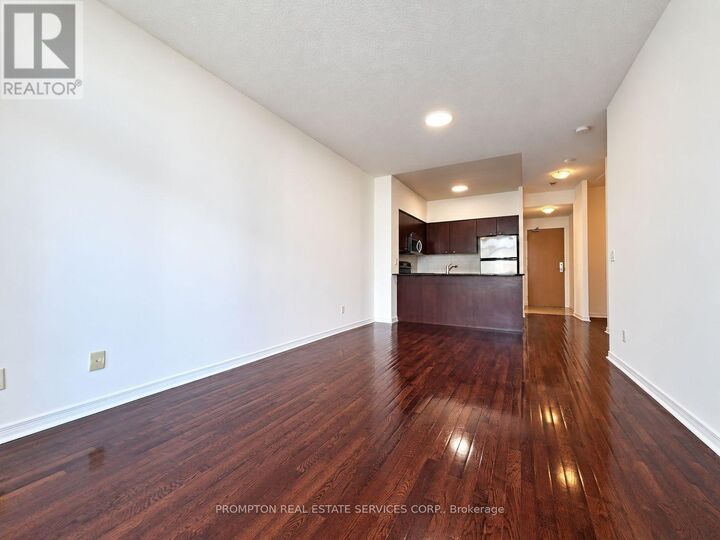 Property Photo: 509 Beecroft Road 1115 ON M2N 0A3