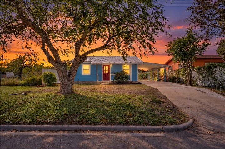 Property Photo: 205 W Hill TX 78332