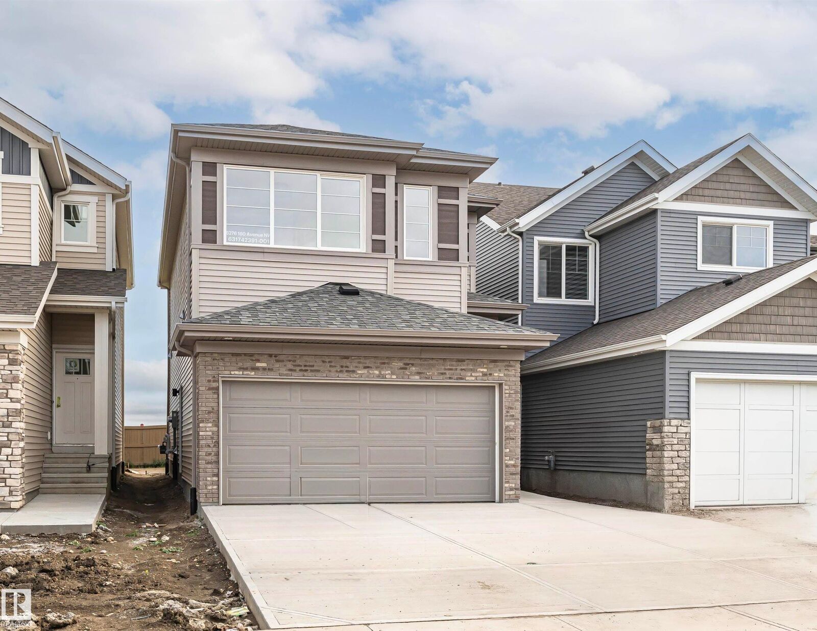 Property Photo: 6276 180 Avenue NW AB T5Y 4L8