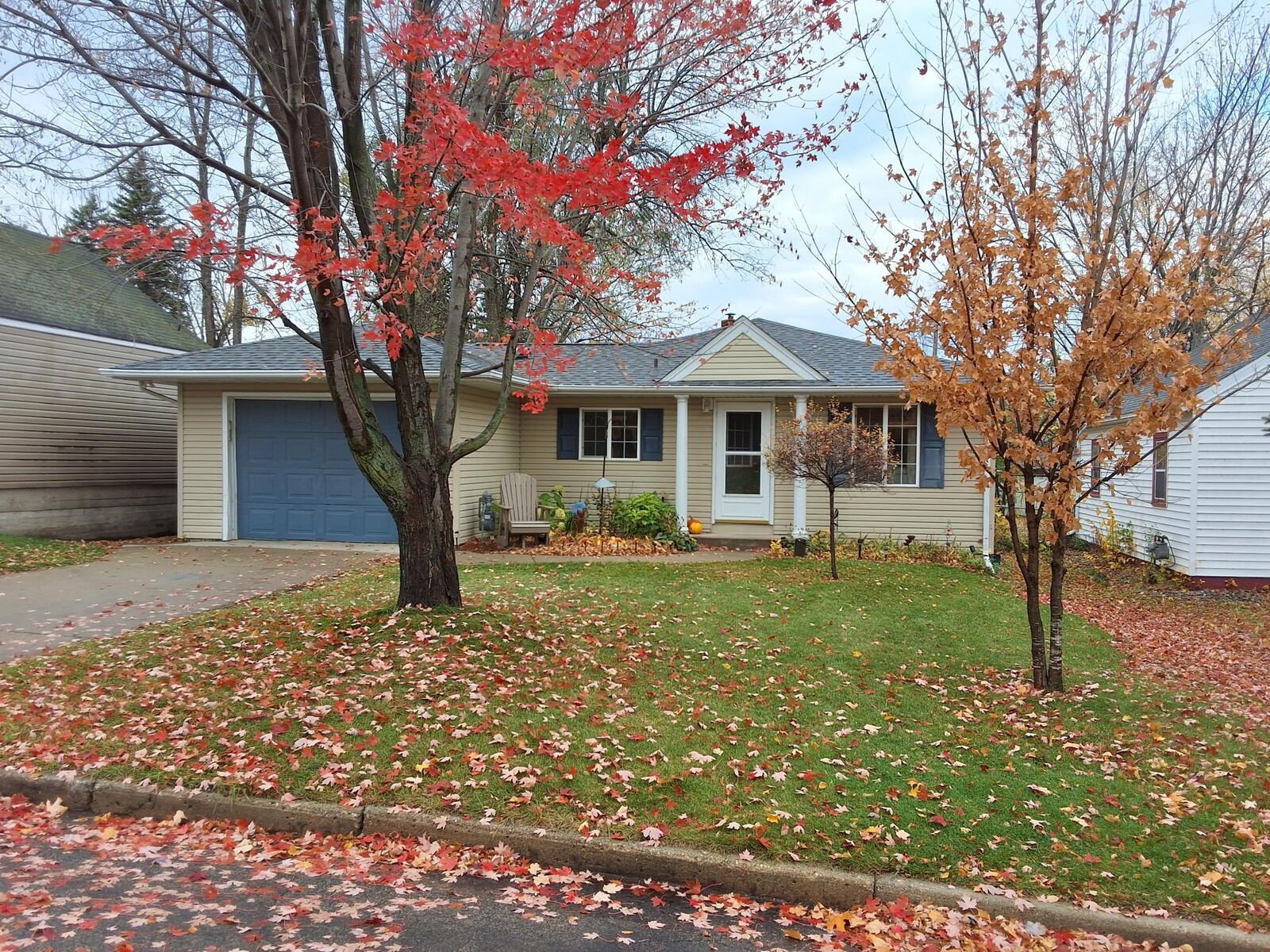 Property Photo: 1138 Cleveland Avenue MN 56501