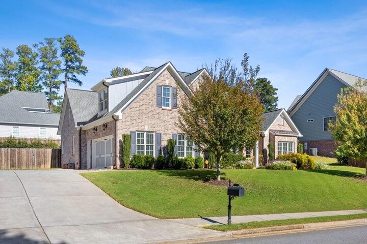 Property Photo:  4742 W Lakeshore Drive  GA 30101 