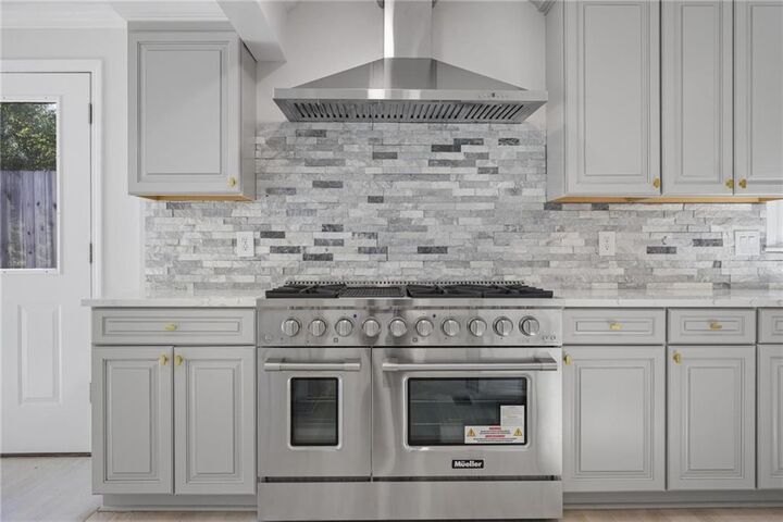 Property Photo:  663 Foxcroft Circle SE  GA 30067 