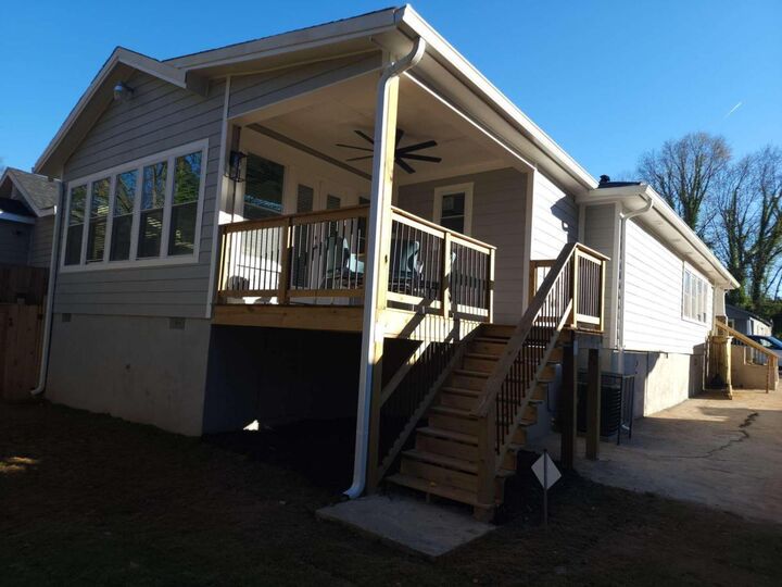 Property Photo:  1039 Palmetto Avenue SW  GA 30314 