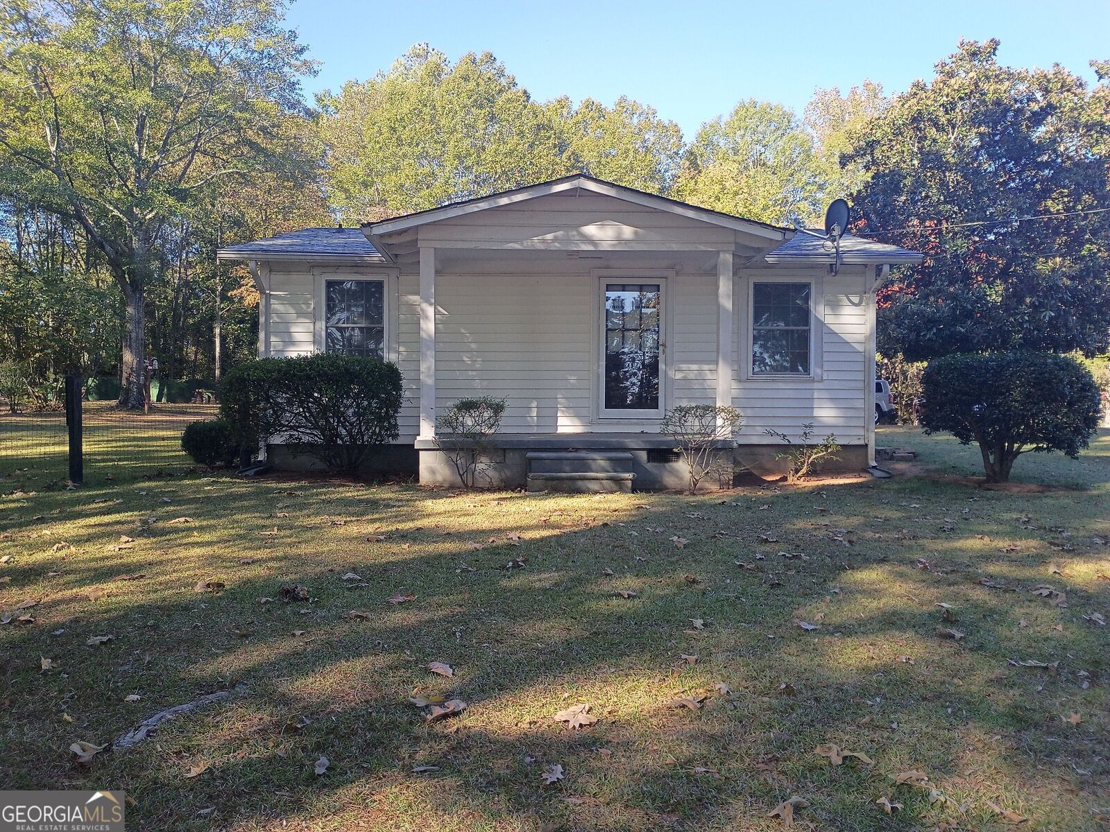 Property Photo:  100 Anderson Road  GA 30214 