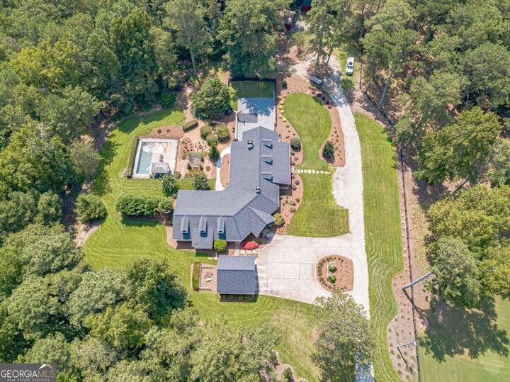 Property Photo: 9667 Ephesus Church Road GA 30180