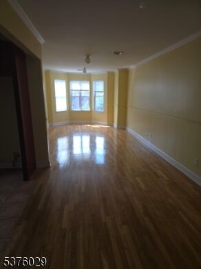 Property Photo:  760 Bergen St 2  NJ 07108 